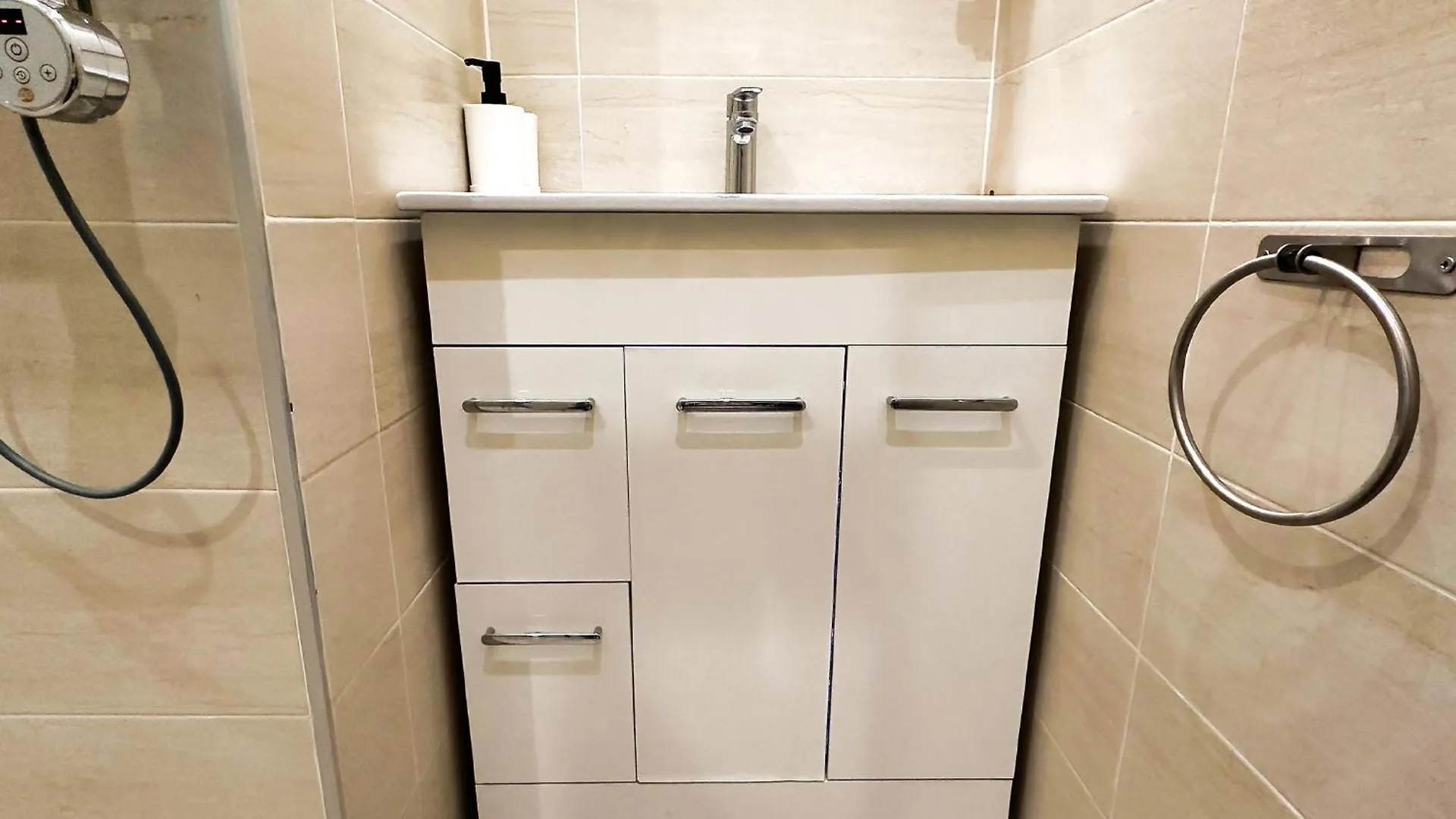 Hébergement de vacances Skol 350. Great 2 Bedroom Apartment In Skol Marbellac Espagne