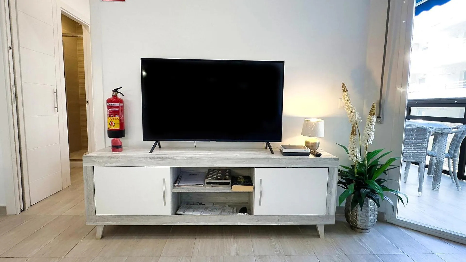 Skol 350. Great 2 Bedroom Apartment In Skol Marbella