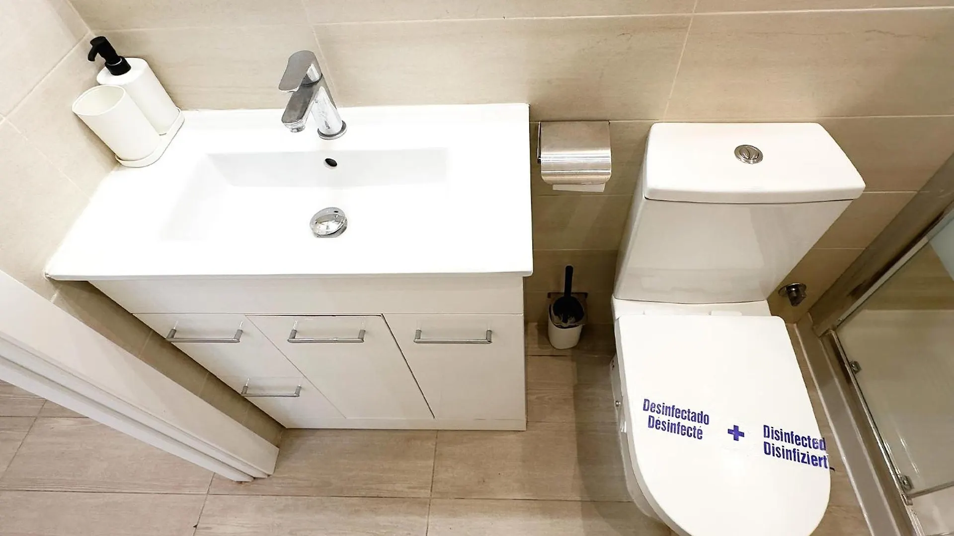 Skol 350. Great 2 Bedroom Apartment In Skol Marbella Spain