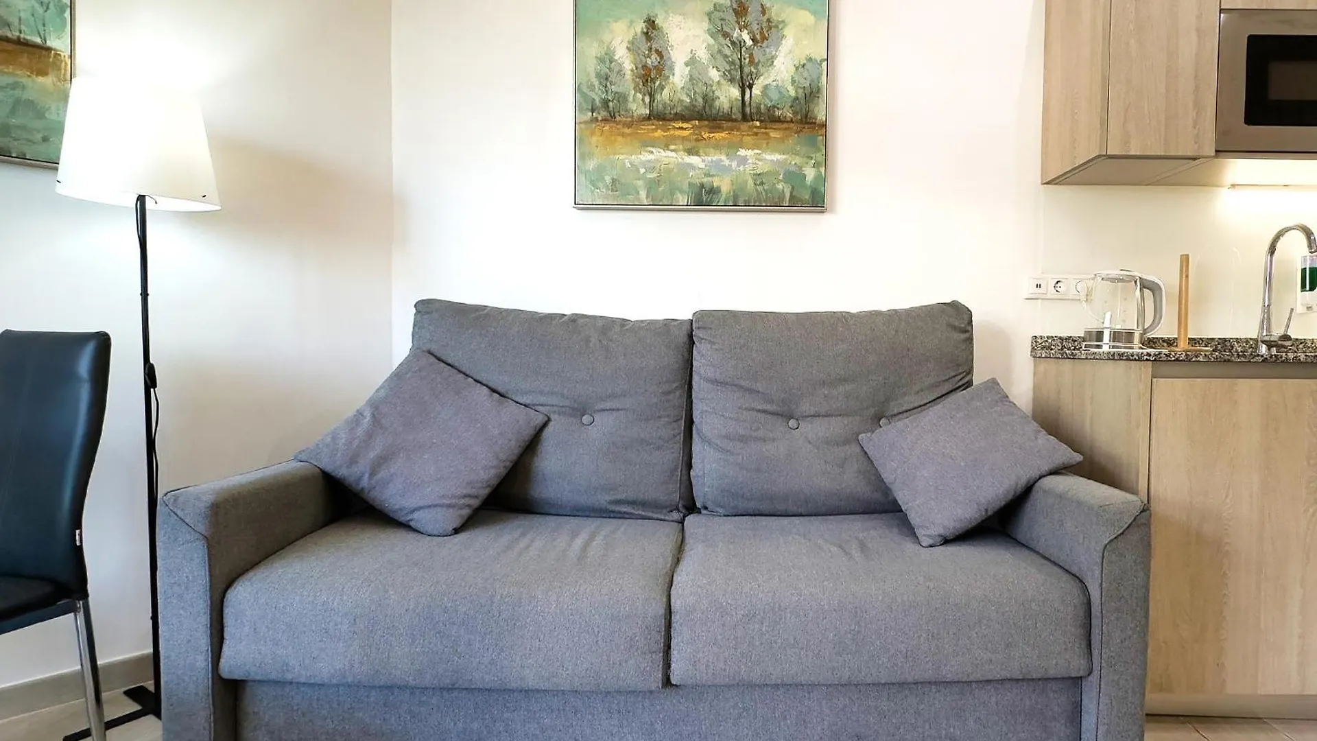 Skol 350. Great 2 Bedroom Apartment In Skol Marbella 0*,  Spain
